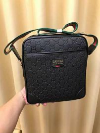 Picture of Gucci Mens Bags _SKUfw122501164fw